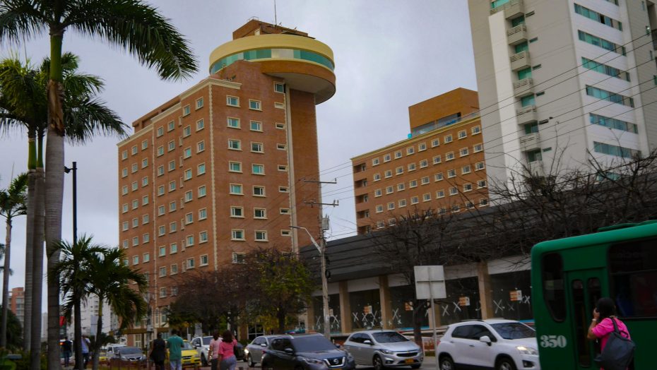 Barranquilla's North End is an upscale and modern area known for its parks and malls