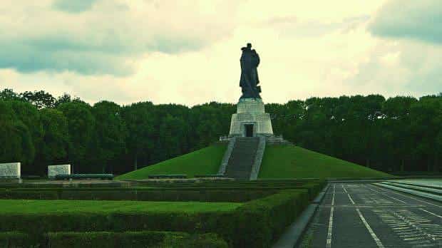 Monumento Soviético de Treptower Park