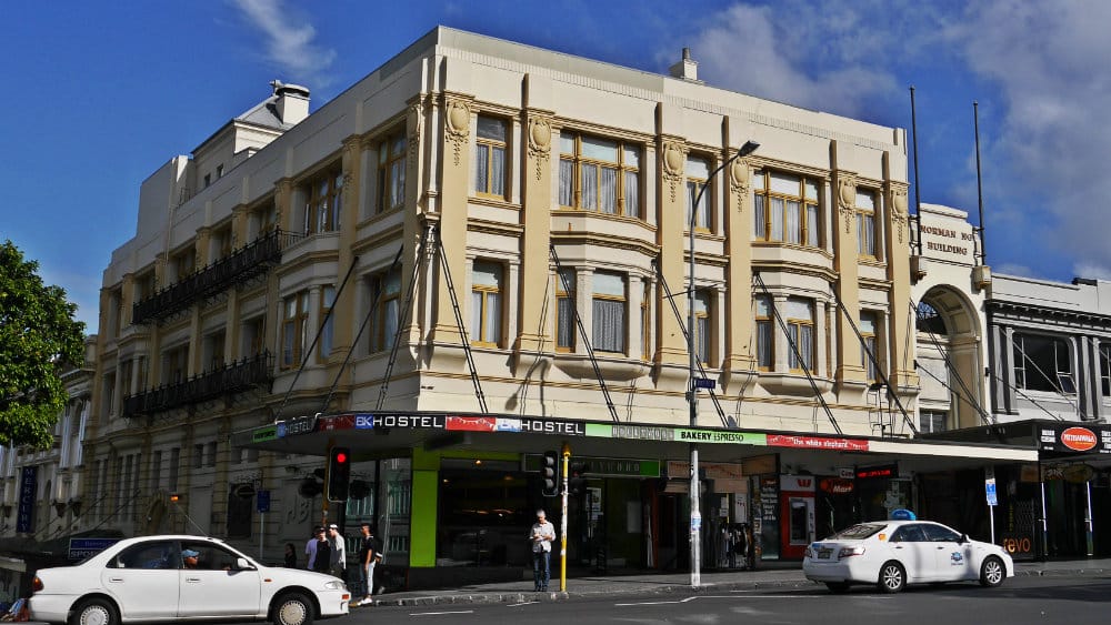 Edificio antiguo convertido en hostel - K Road, Auckland, Nueva Zelanda