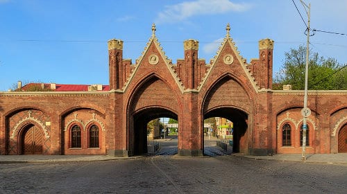 Mejores barrios para alojarse en Kaliningrado, Rusia - Cerca de la Puerta de Brandeburgo