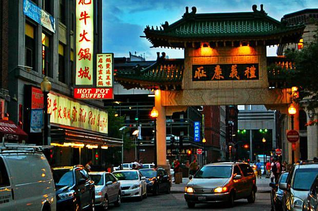 Best districts to stay in Boston - Theater District & Chinatown
