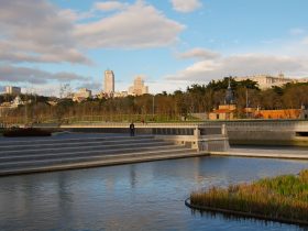 Descobreix Madrid Río: El parc que va transformar una ciutat