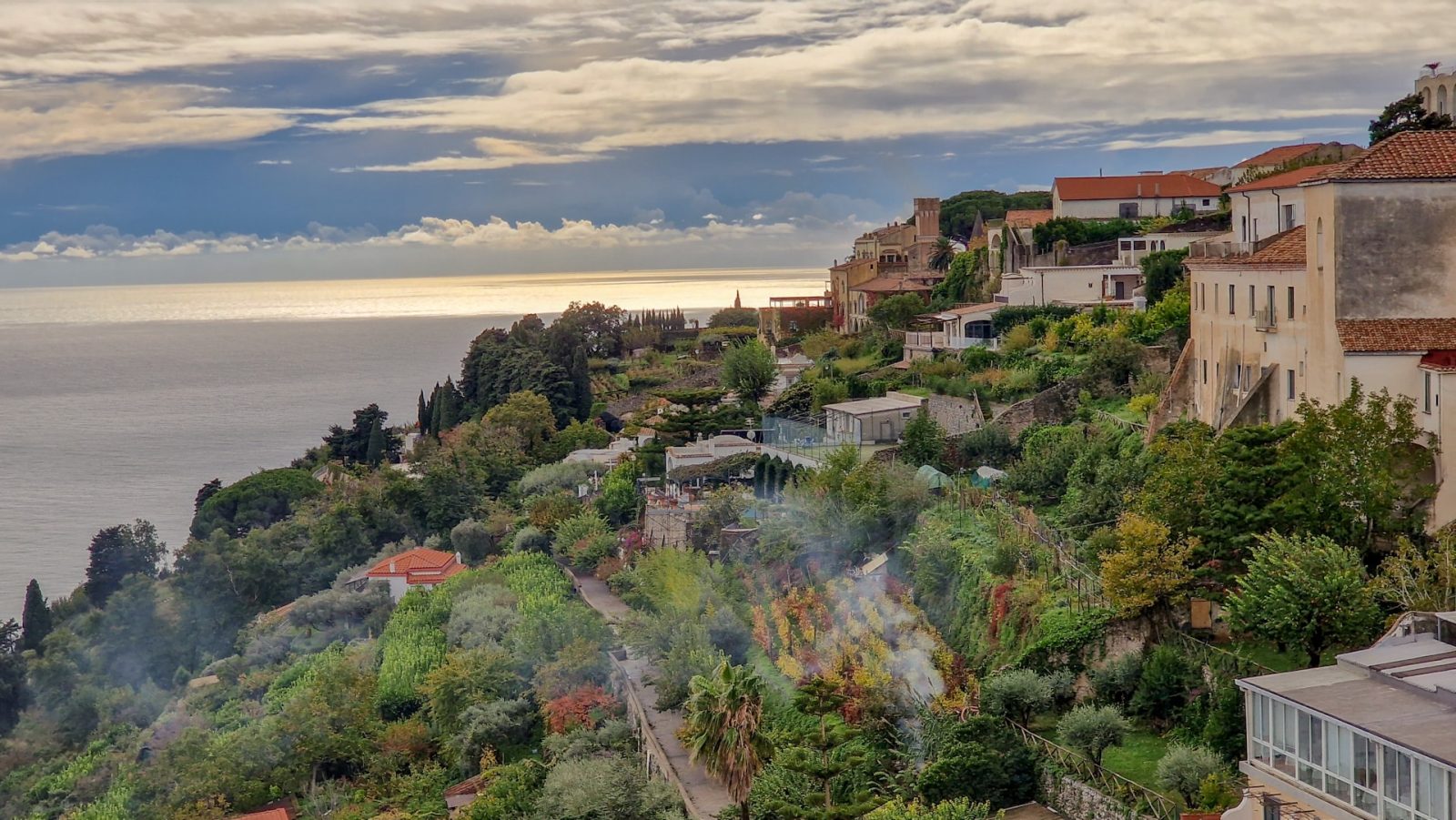 Guia completa per planificar un itinerari per la Costa Amalfitana