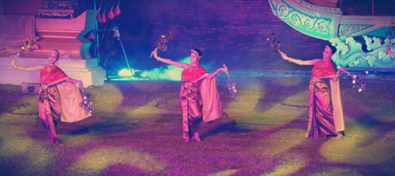 Thai Dancers