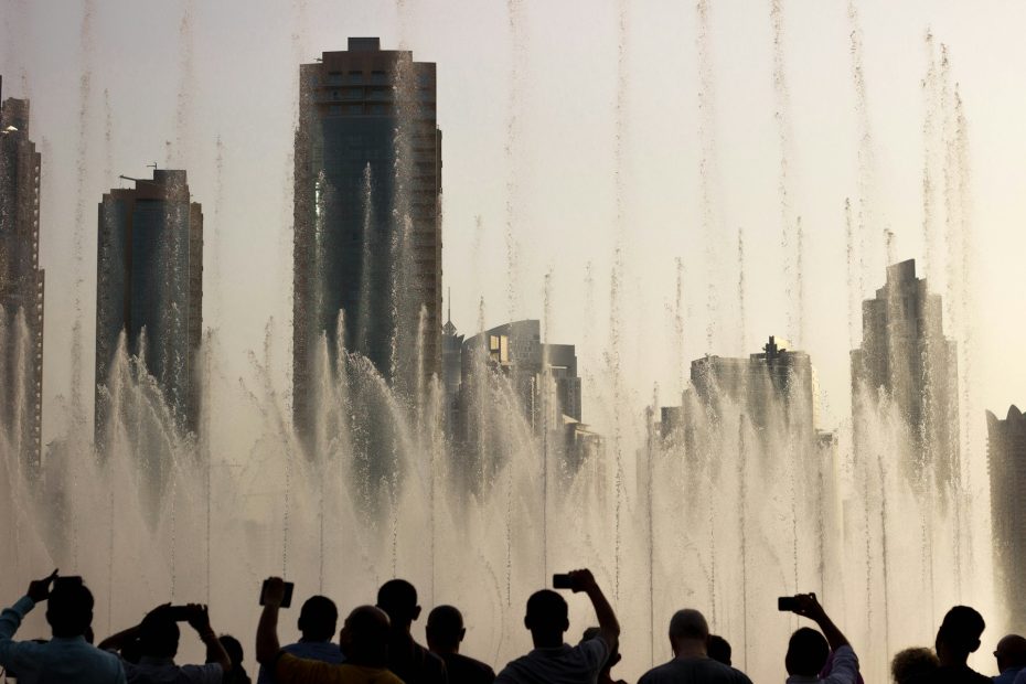 Watching the Dubai Fountain is one of the top 10 things to see in Dubai