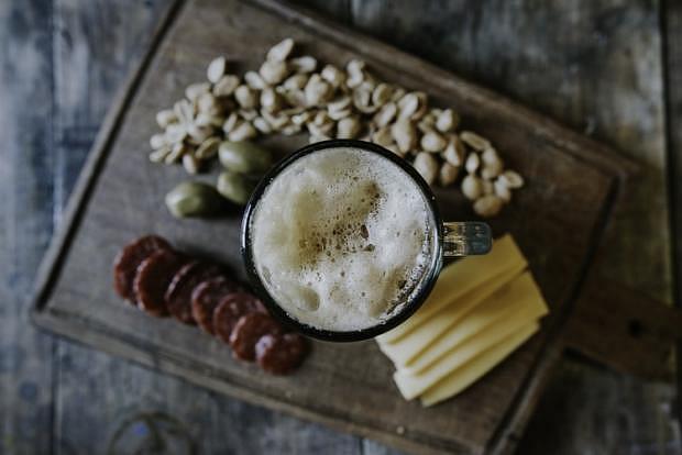 Disfruta tapas y cervezas en Las Letras &a La Latina - Madrid