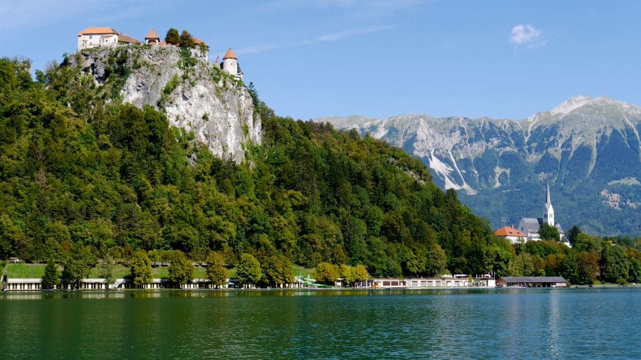 Staying near Bled Castle immerses you in a setting with fantastic panoramic views of the lake and surrounding mountains. The area is rich with historical elements and walking trails leading directly from the castle grounds.