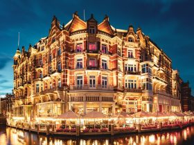 Best Areas to Stay in Amsterdam for Nightlife