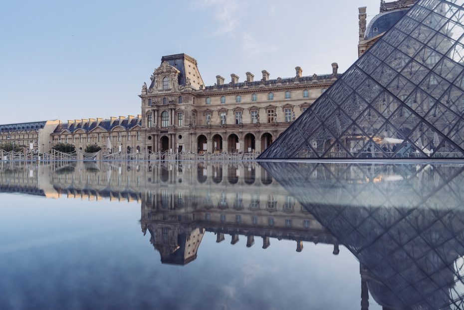 Ubicat al cor de París, la zona de Louvre-Les-Halles és plena d'atraccions i hotels fantàstics. És la millor zona on allotjar-se a París per als que la visiten per primera vegada