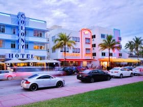 Explore the best areas to stay in Miami & Miami Beach