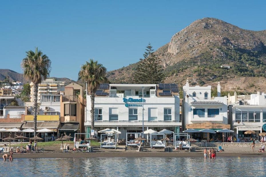 I quartieri orientali di Málaga offrono un’atmosfera rilassata e ristoranti sul mare