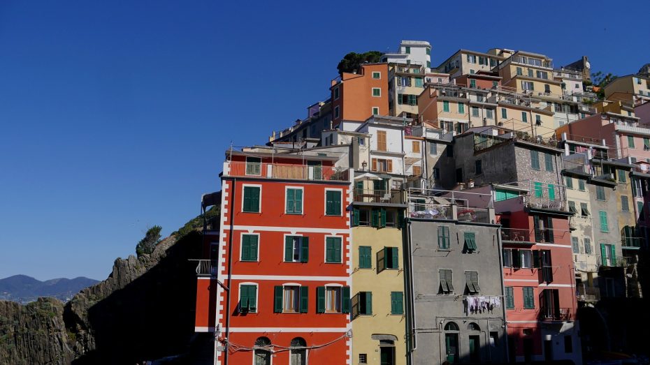 Cinque Terre is the best area to look for accommodation in La Spezia for sightseeing, with charming hotels, bars and restaurants of all kinds