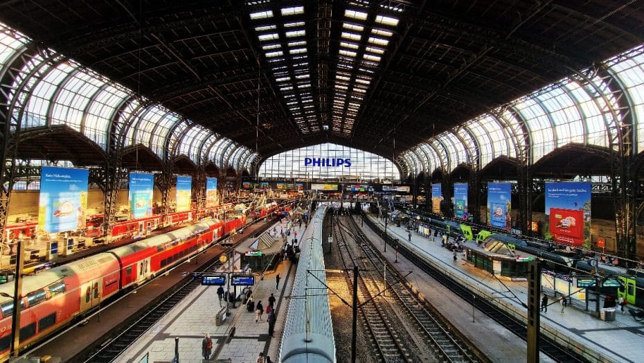 Hamburg Hauptbahnhof è la stazione ferroviaria più trafficata della Germania.