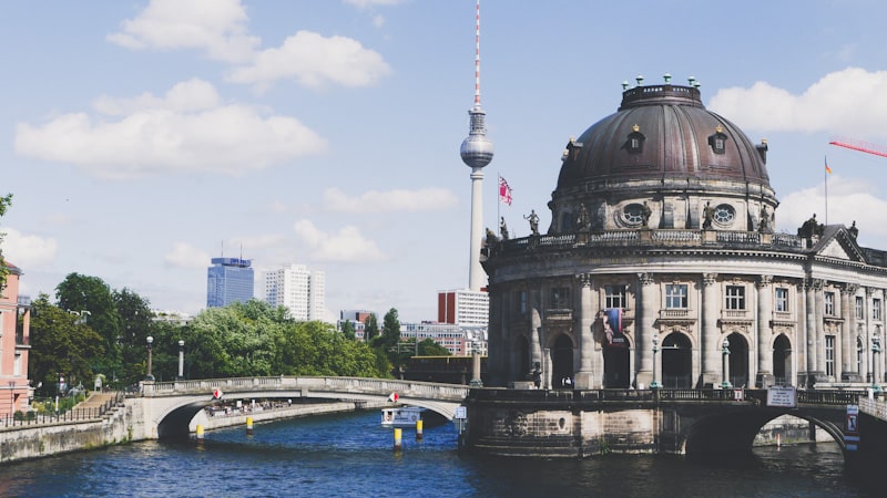 Home to the Altes Museum, the Neues Museum, the Alte Nationalgalerie, the Bode-Museum and the Pergamonmuseum, Museum Island is the most visited attraction in Berlin