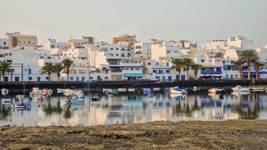 Charco de San Ginés, a salt-water lagoon and one of the main attractions of Arrecife, Lanzarote