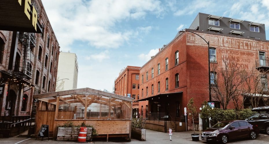 Famoso por ser uno de los distritos de moda de Portland, el Pearl District ofrece una ubicación central desde la cual explorar, así como varias atracciones populares y la vida nocturna más vibrante de la ciudad