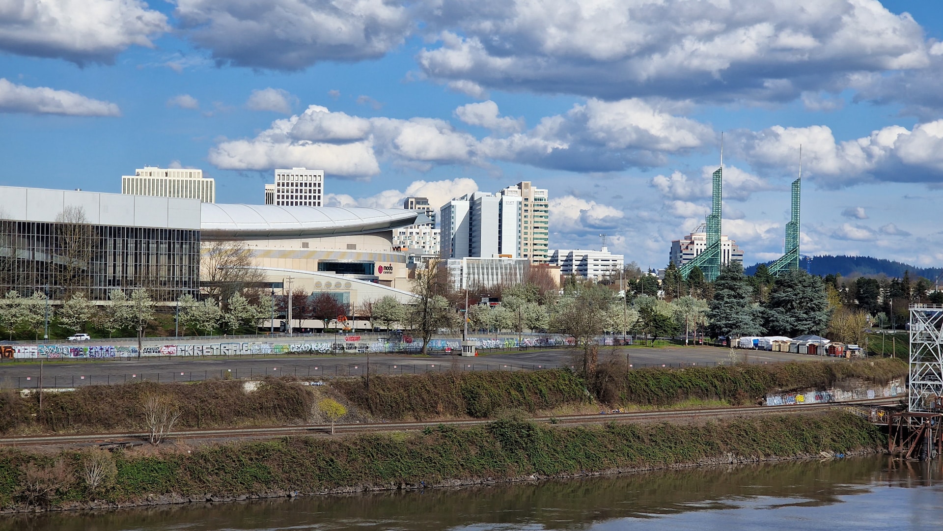 Sede del Moda Center e dell'Oregon Convention Center, il Lloyd District è un'ottima opzione per chi viaggia per affari in città.