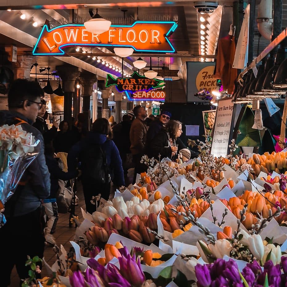 Pike Market Place es una de las atracciones imperdibles de Seattle