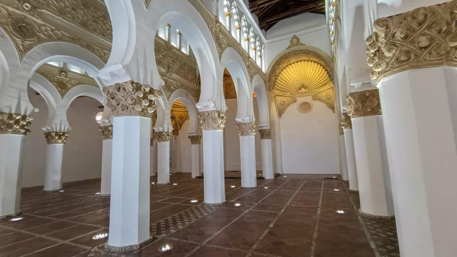 Sinagoga de Santa María La Blanca - Toledo sights