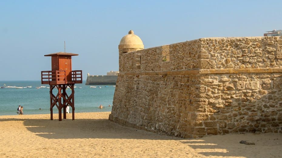 Las mejores zonas donde alojarse en Cádiz, España - La Caleta