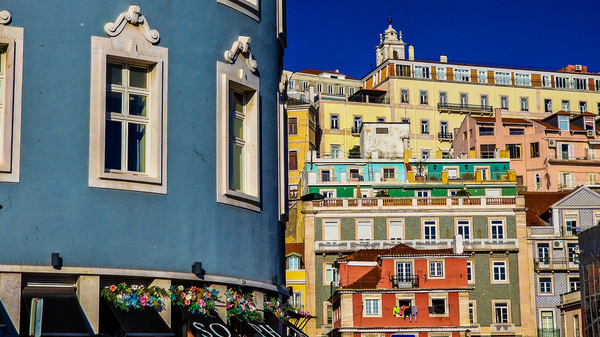 Amb la seva atractiva escena culinària i de mercats, Cais do Soldré és un dels barris més de moda de Lisboa