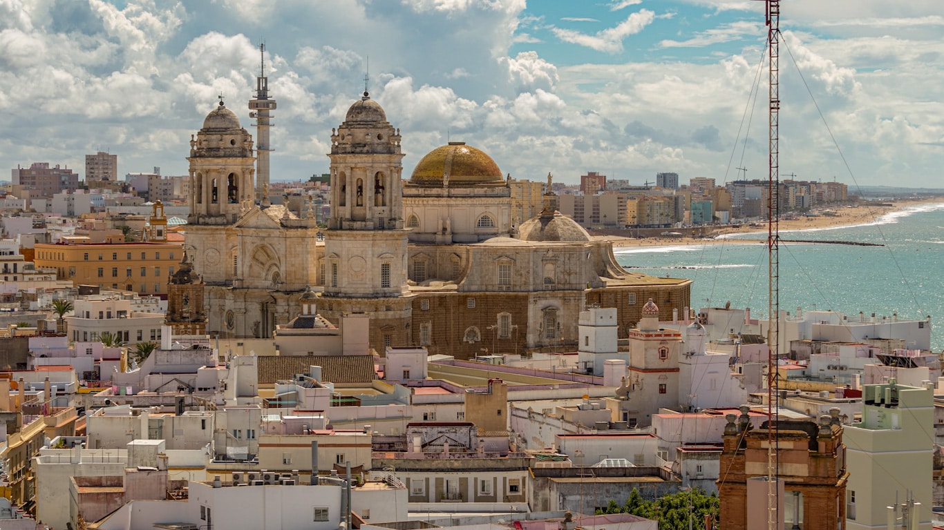 Where to Stay in Cadiz, Spain: Best Areas & Hotels