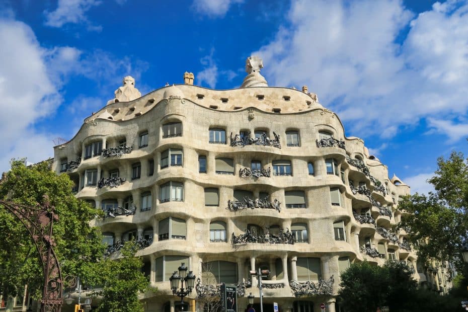 La Pedrera es otra obra maestra arquitectónica de Antoni Gaudí