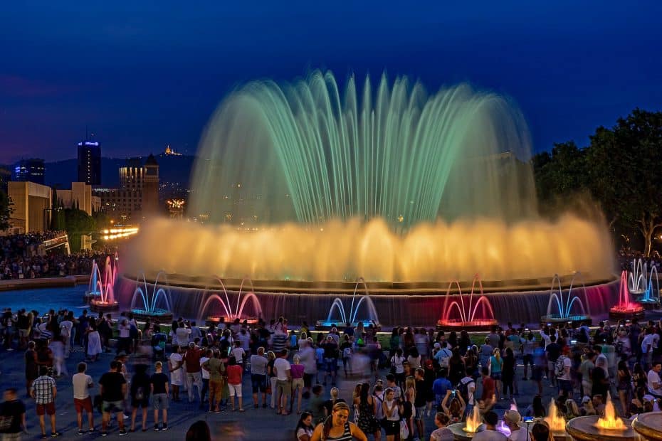 La Font Màgica es una atracción imprescindible para cualquier visitante de Barcelona