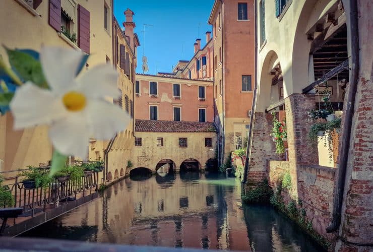 The Old Town of Treviso is a charming and picturesque area, perfect for those who want to explore the city's historical side
