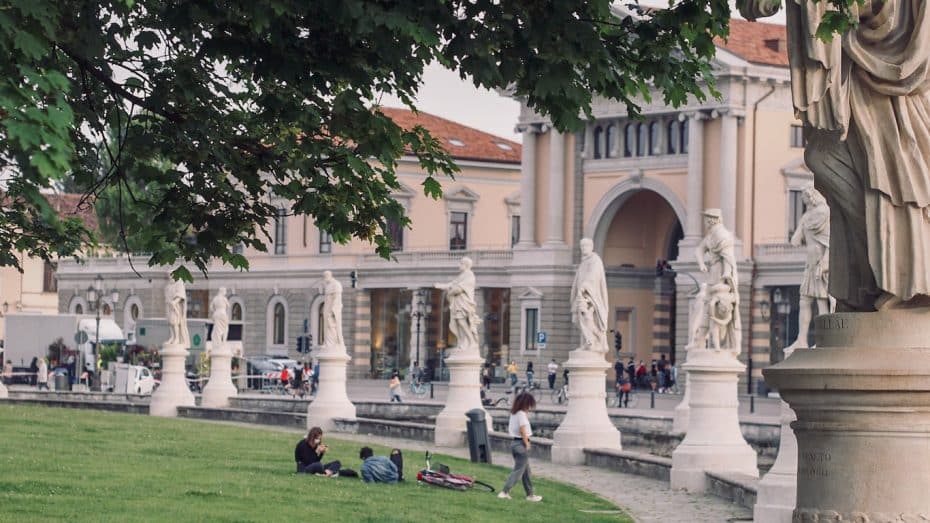 What to visit in Padova, Italy - Pratto della Valle