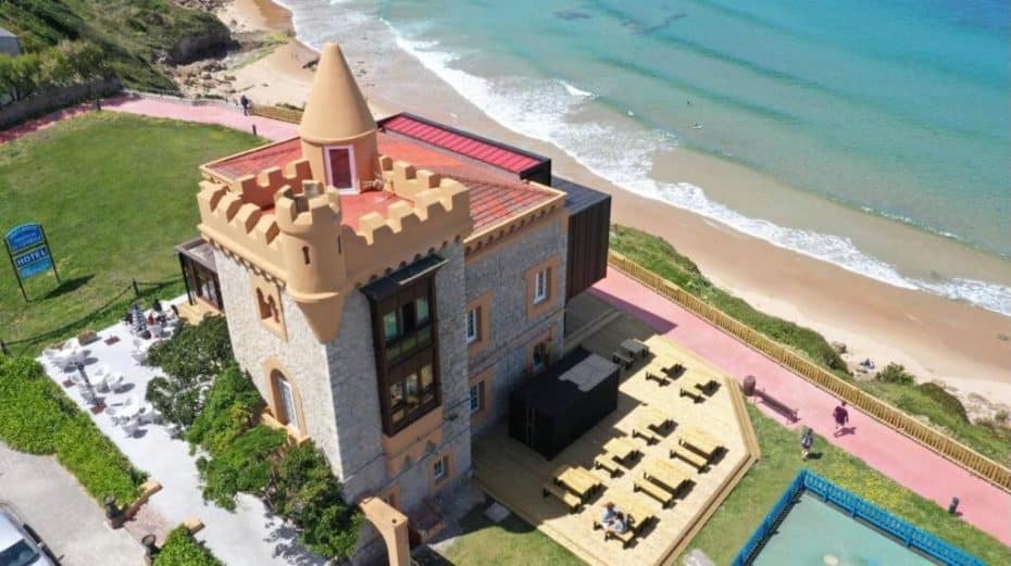 Hotel El Castillo de Los Locos - Antiguo sanatorio convertido en hotel en el norte de España