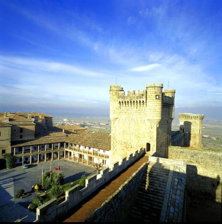 Parador de Oropesa - Los mejores castillos para alojarse en España