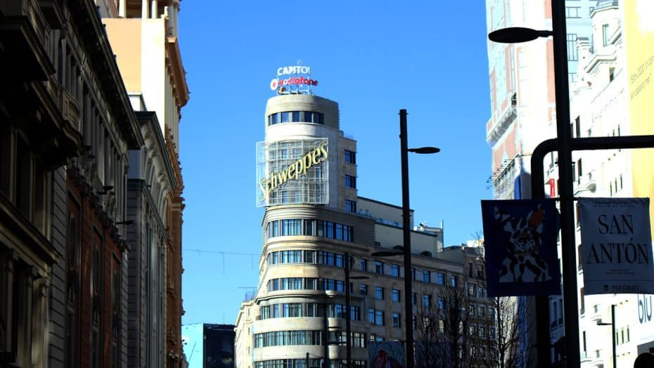 Schweppes sign in Gran Vía, Madrid