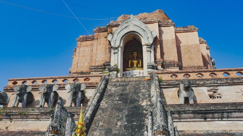 Wat Chedi Luang en Chiang Mai - Los templos budistas más bellos de Tailandia