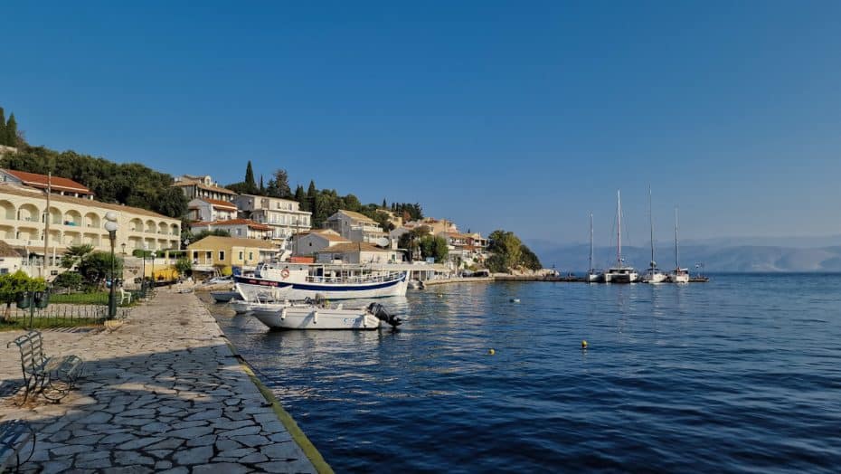 From Kassiopi, you can take a boat tour to other islands near Corfu