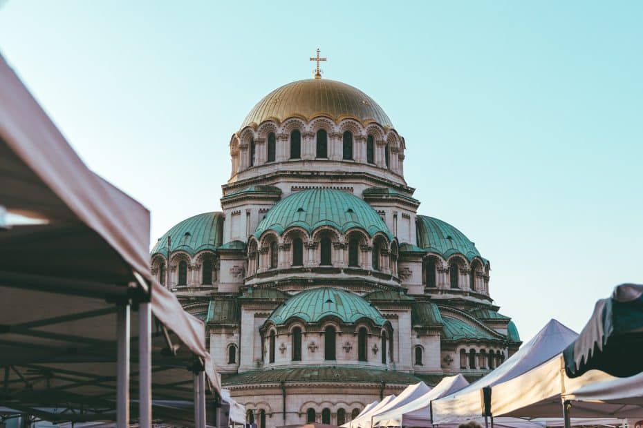 The area around Alexander Nevsky Cathedral features a luxury hotels offering top-notch amenities more budget-friendly options.