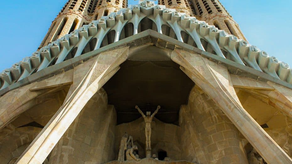 After its completion, the Sagrada Familia will break the record for the tallest church in the world