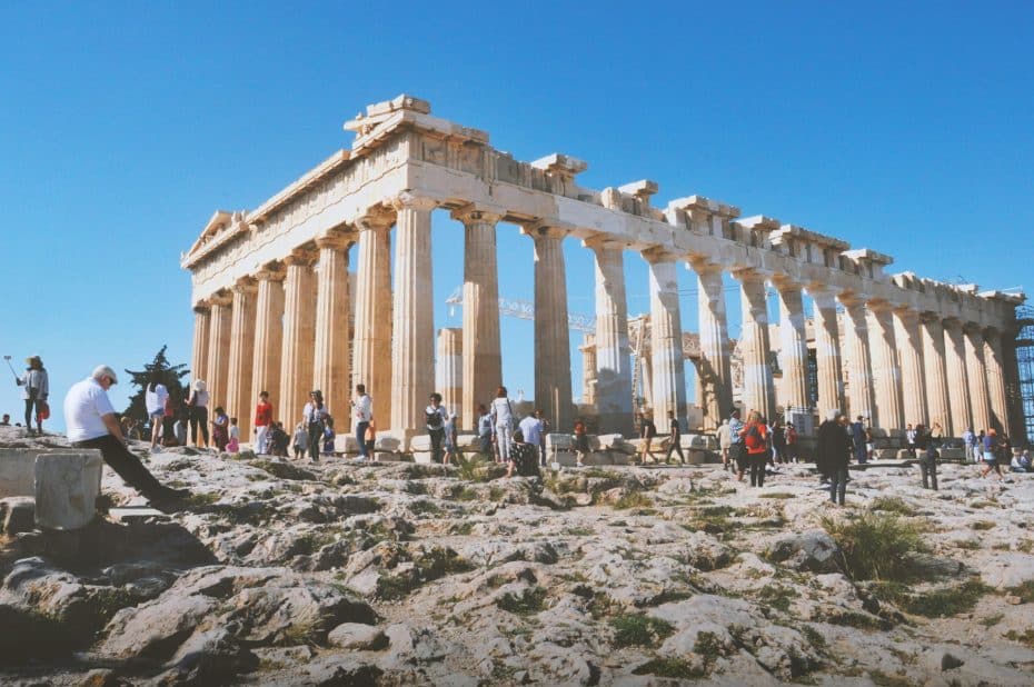 La Acrópolis de Atenas es una de las atracciones históricas más visitadas de Europa.