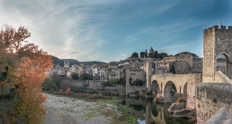 Besalú is one of the most gorgeous small towns in Catalonia