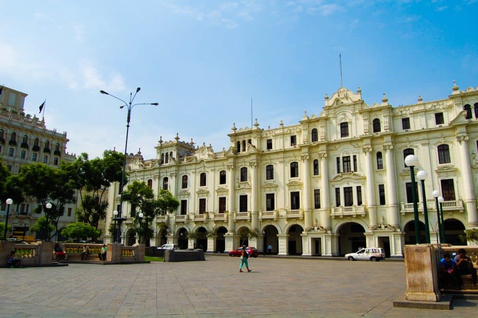 Il centro storico di Lima è ricco di imponenti palazzi e attrazioni di epoca coloniale.