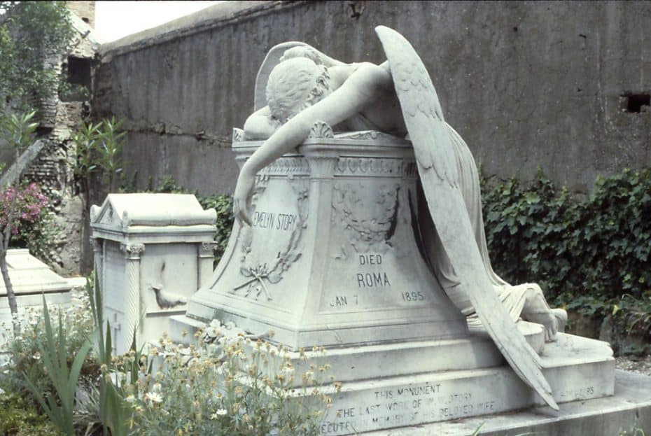 El Cementerio no católico de Roma alberga bellas obras de arte funerario