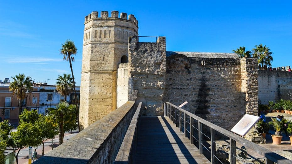 La Città Vecchia è la zona migliore in cui soggiornare a Jerez de la Frontera per visitare la città, perché ospita attrazioni come l'Alcázar 