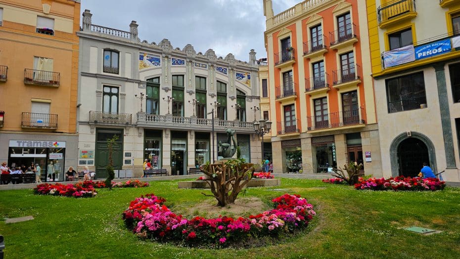 La Plaza Sagasta es el corazón modernista de Zamora