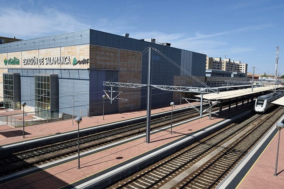 The Salamanca AVE Station area is perfect for those who prioritize convenience. It gives you easy access to high-speed rail connections to other major cities in Spain