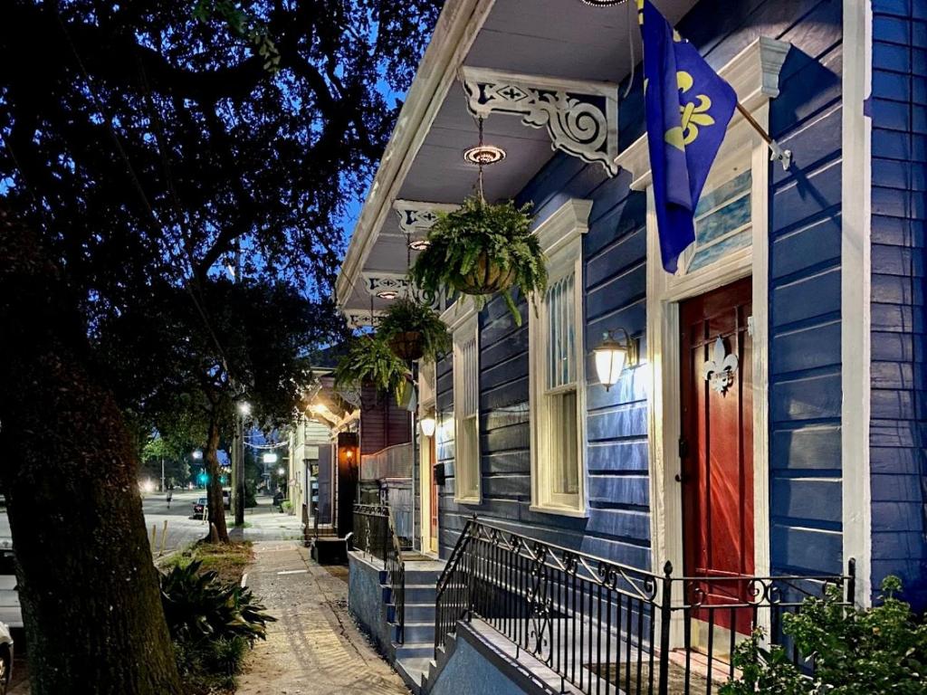 Where To Stay In New Orleans: Best Areas & Hotels