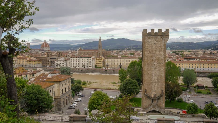 Piazzale Michelangelo vistas