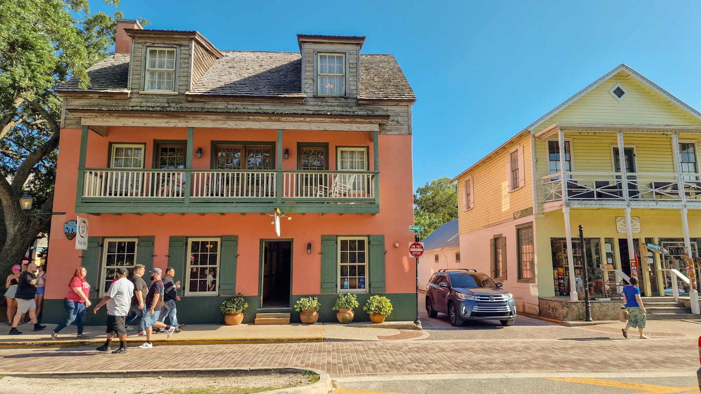 Il quartiere coloniale di St. Augustine è una delle aree storiche più affascinanti della Florida.