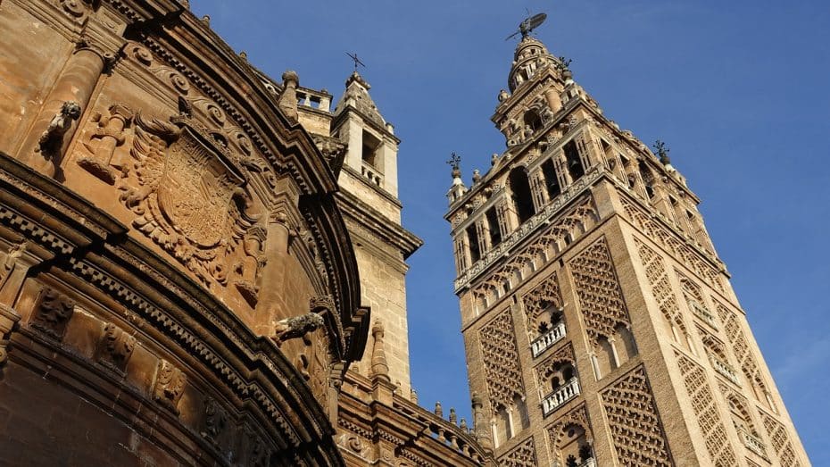 Isbilia's Grand Mosque and Minaret (although you probably know them as Sevilla's Cathedral and La Giralda)