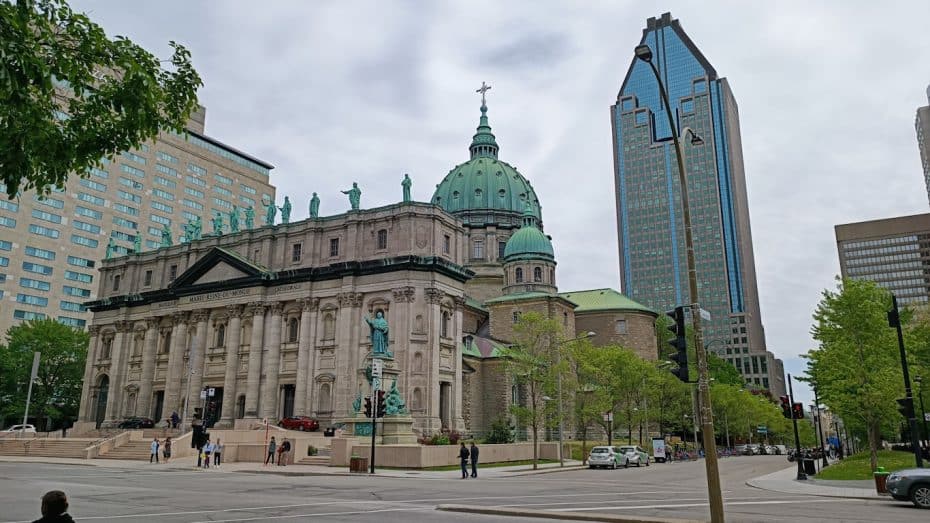 Cathédrale Marie-Reine-du-Monde, Montréal