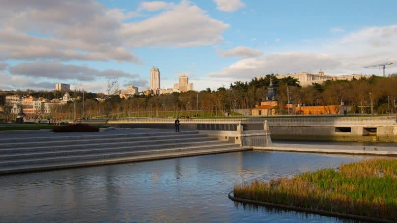 Discover Madrid Río: The Park that Transformed a City